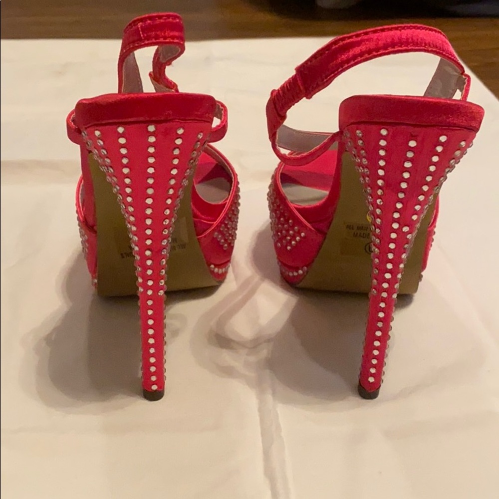 Fahrenheit Heels 6/12 brand new - Picture 4 of 4